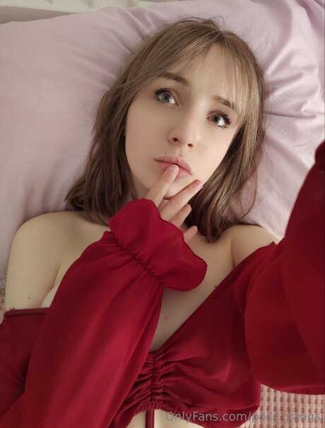 Polly Yangs star nudes photos