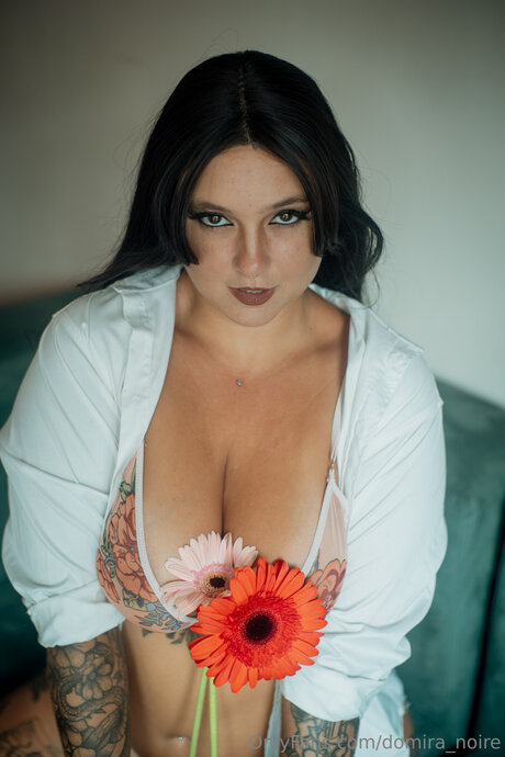 Domira Noire xxx star image