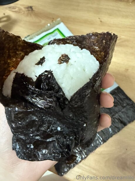 Dreamlilo beautiful pornstar photo