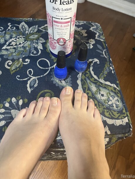 Justanakedstoner star nice img