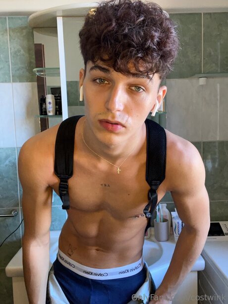 teen webcam onlyfans beautiful naked pic