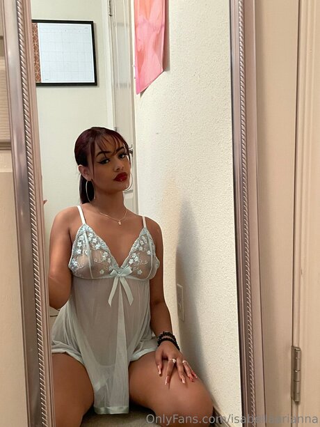 Isabellaarianna hot model pictures