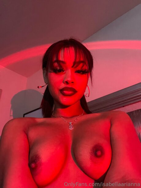 Isabellaarianna pretty model pics