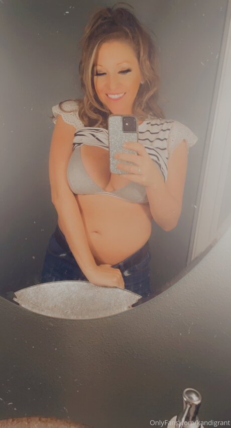 Kandigrant pornstar top pic