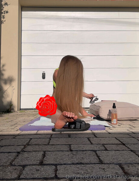 Artkatanaplus pornstar hot image