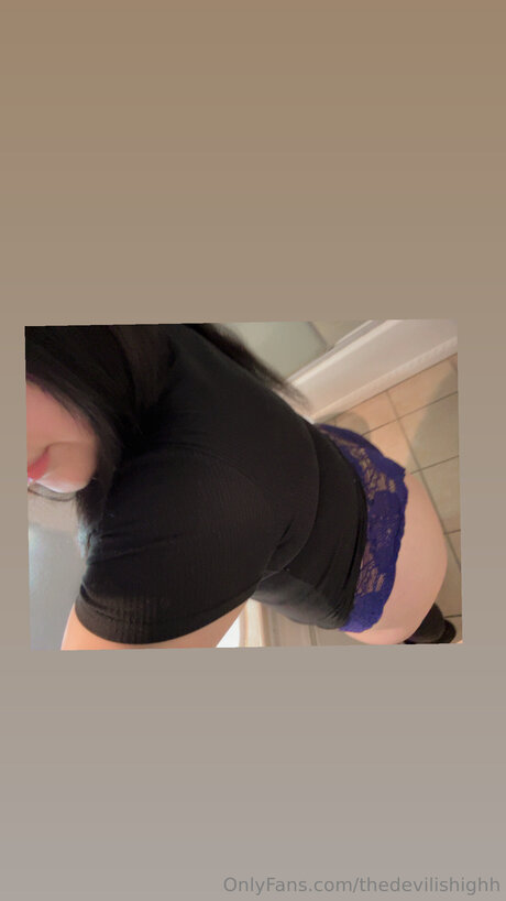 Thedevilishighh free actress pics