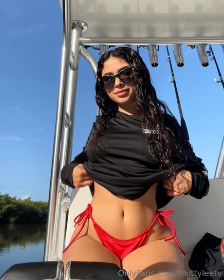 Lilkittyleetv pornographic actress picture