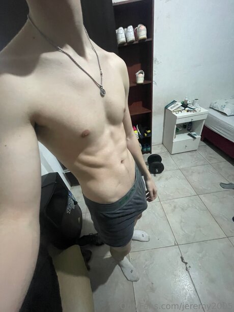 Jeremy2005 pretty pornstar img