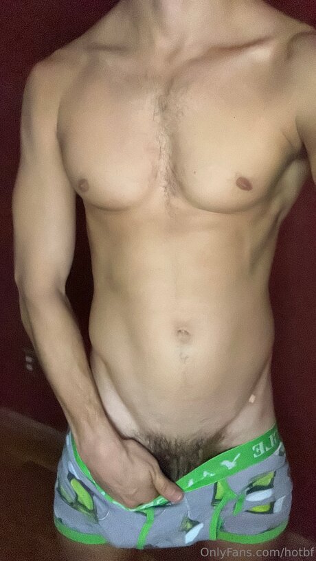 Hotbf nude star image