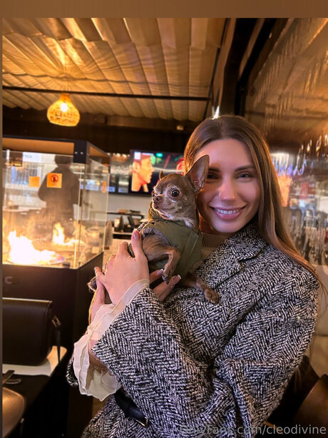 Cleodivine xxx pornstar pic