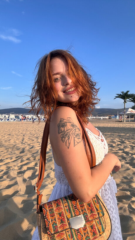 Pineappleri pornstar sexy img