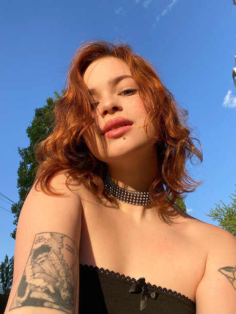 Pineappleri pornographic star images