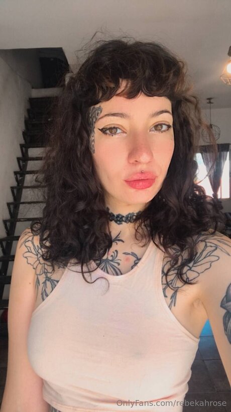 Rebekahrose free pornstar image