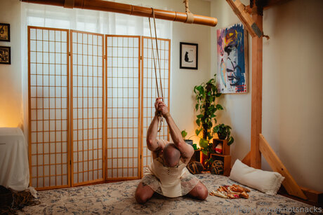 Knotsnacks star beautiful photos