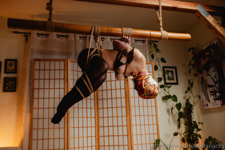 Knotsnacks star erotic pics