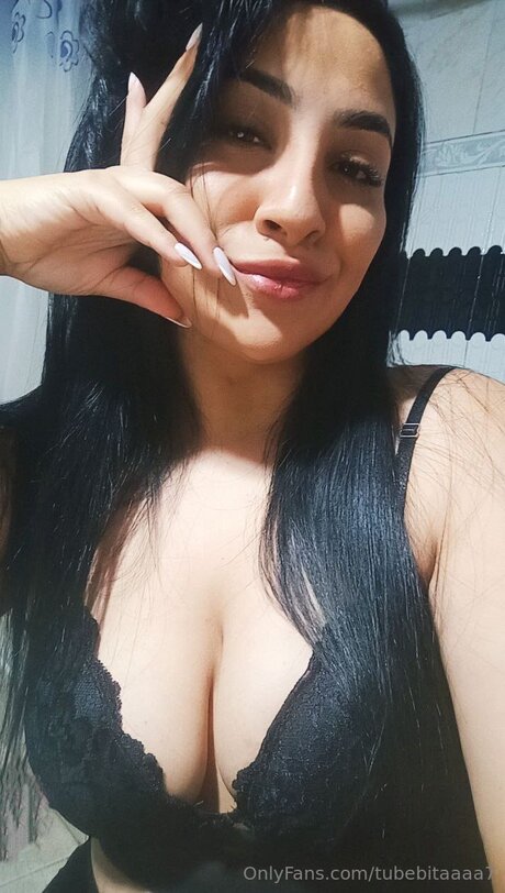 Tubebitaaaa7 model nice picture