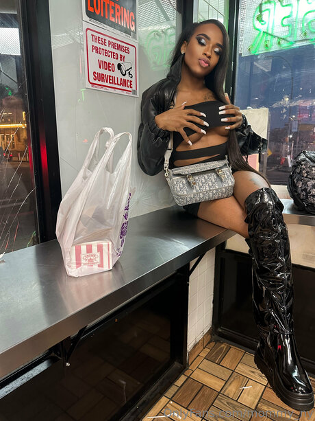 Mommy Ny pornstar beautiful photo