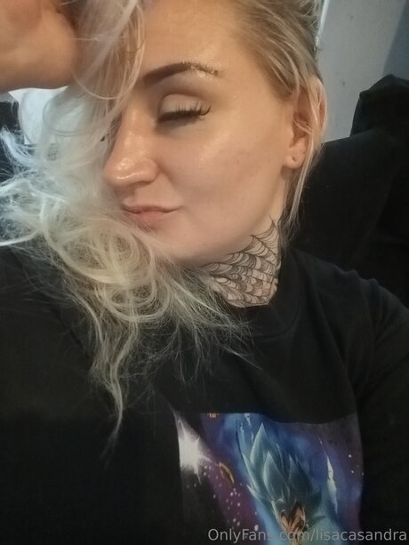 Lisacasandra xxx star photo