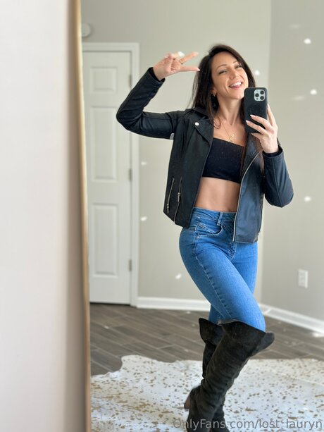 Lost Lauryn model sexy archive