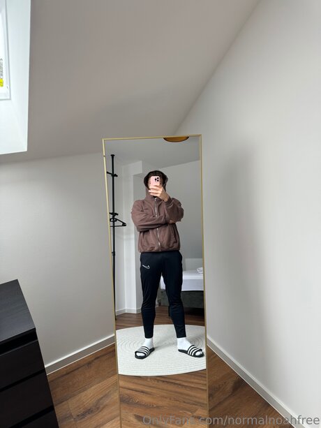 Normalnoahfree high quality model archive