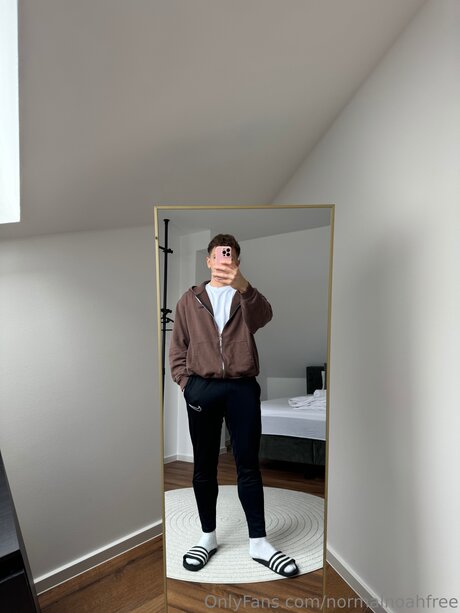 Normalnoahfree nice model photos