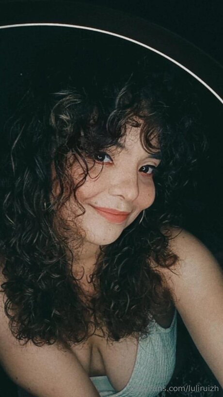 Luliruizh model erotic image