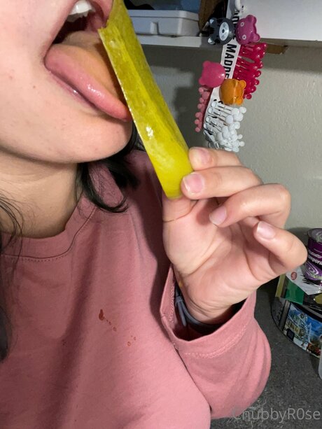 Chubbbyrose model pretty photo