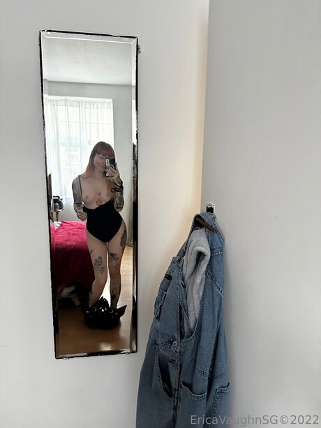 Itsericavaughn star images