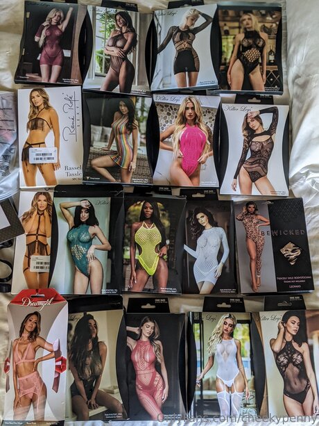 Cheekypenny star top photos