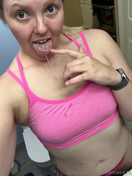 Alliemae420 nudes model archive