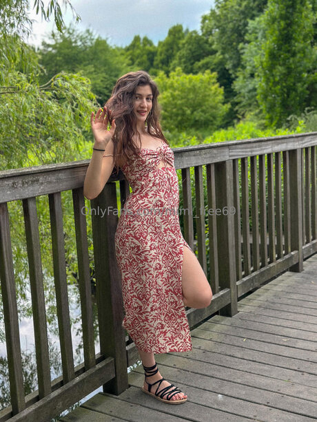 Mimi Free69 pornstar erotic archive