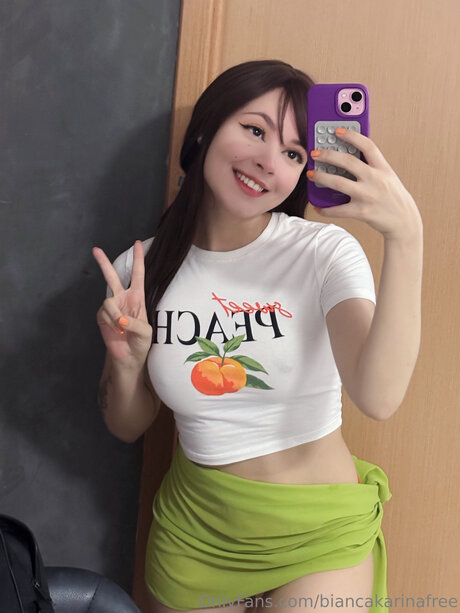 Biawhitefree art model pic