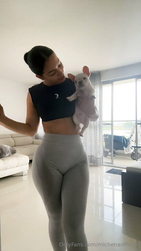 Michenao erotic actress pictures