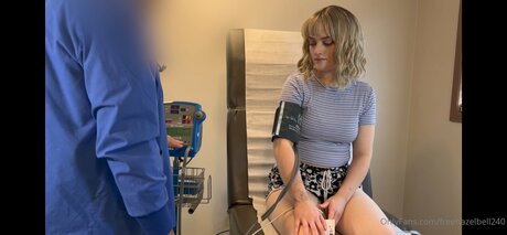 Free Ceceblair99 nude model pictures