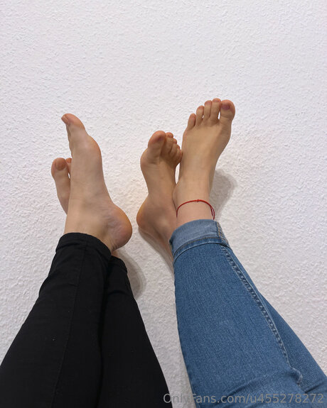 U455278272 pornstar top pic