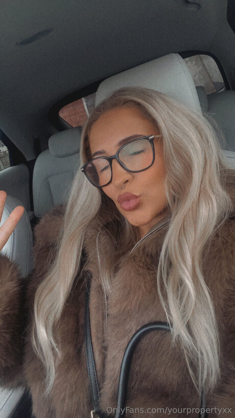 Yourpropertyxx nice model img