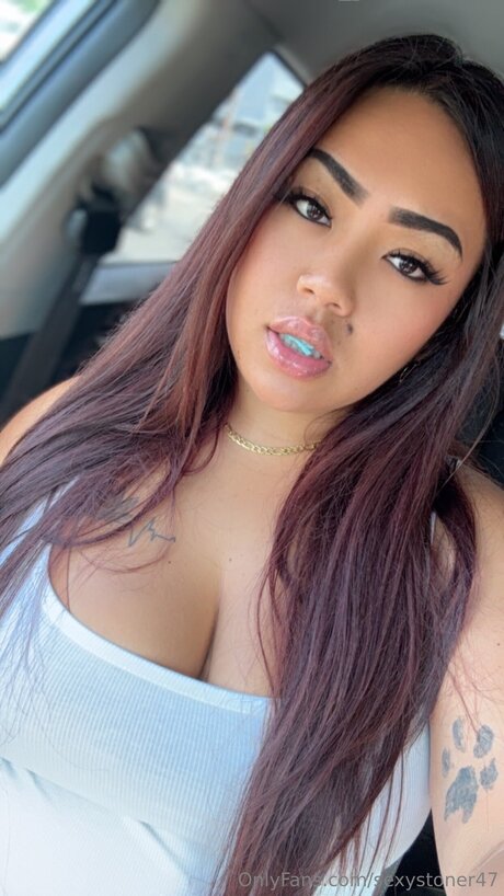 Sexystoner47 pornographic star picture