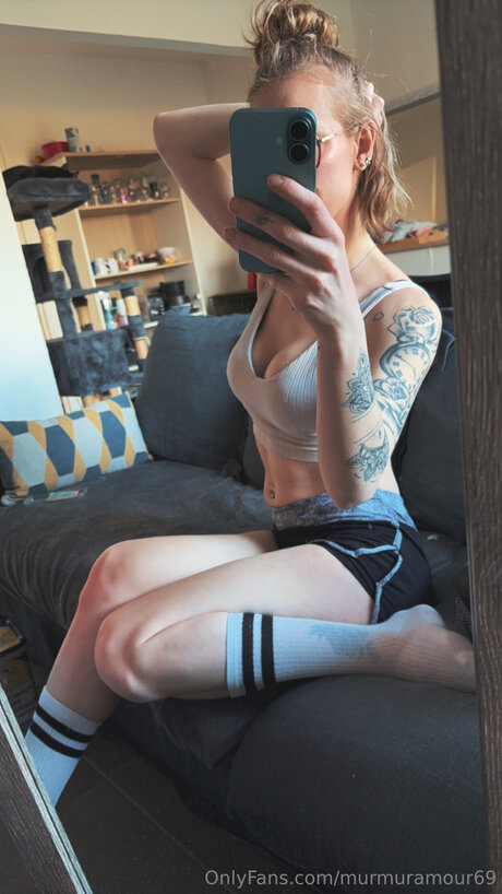 Murmuramour69 star beautiful picture