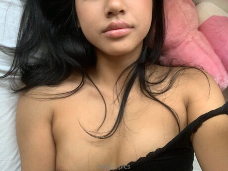 Myaarawrr pornstar nice photo