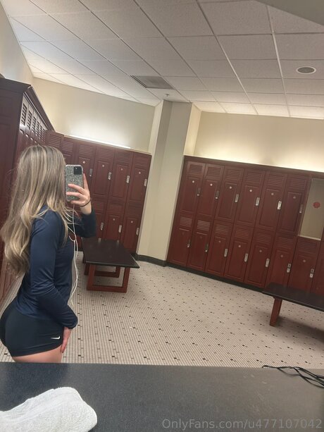 Prettylittlethang2004 star art pic