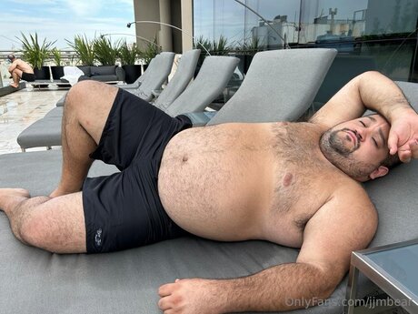 Jjmbear adult model image