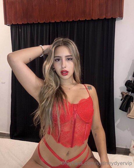 Sydneydyervip nudes model photos