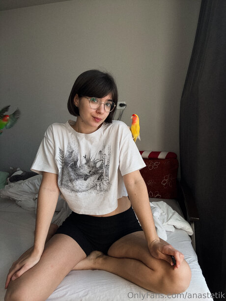 Anastetyk art actress image