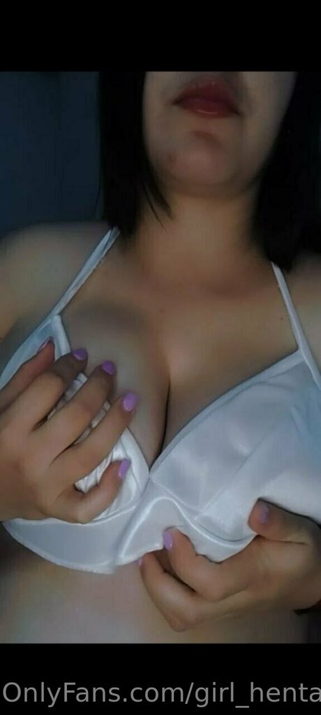 Girl Hentai star naked images