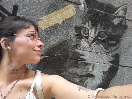 Anto Mey exclusive model images