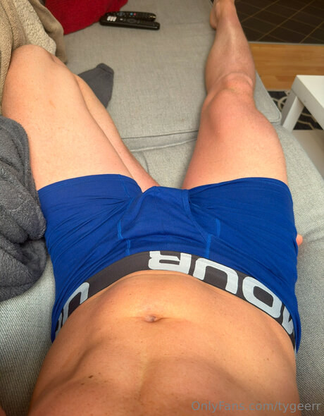 Tygeerr art model photo