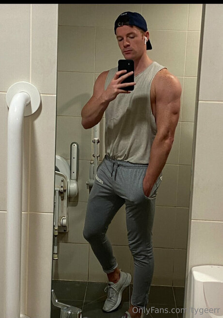 Tygeerr star perfect img