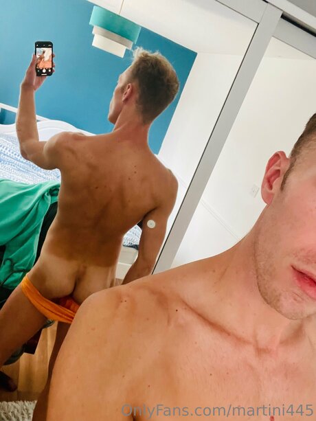 Hungblondebrit beautiful pornstar image