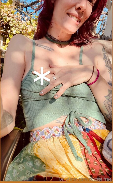 Cdrtroi Free hot model img