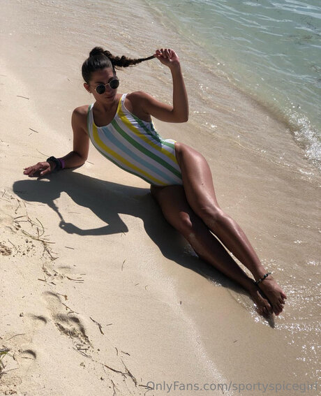 Sportyspicegirl erotic pornstar pictures